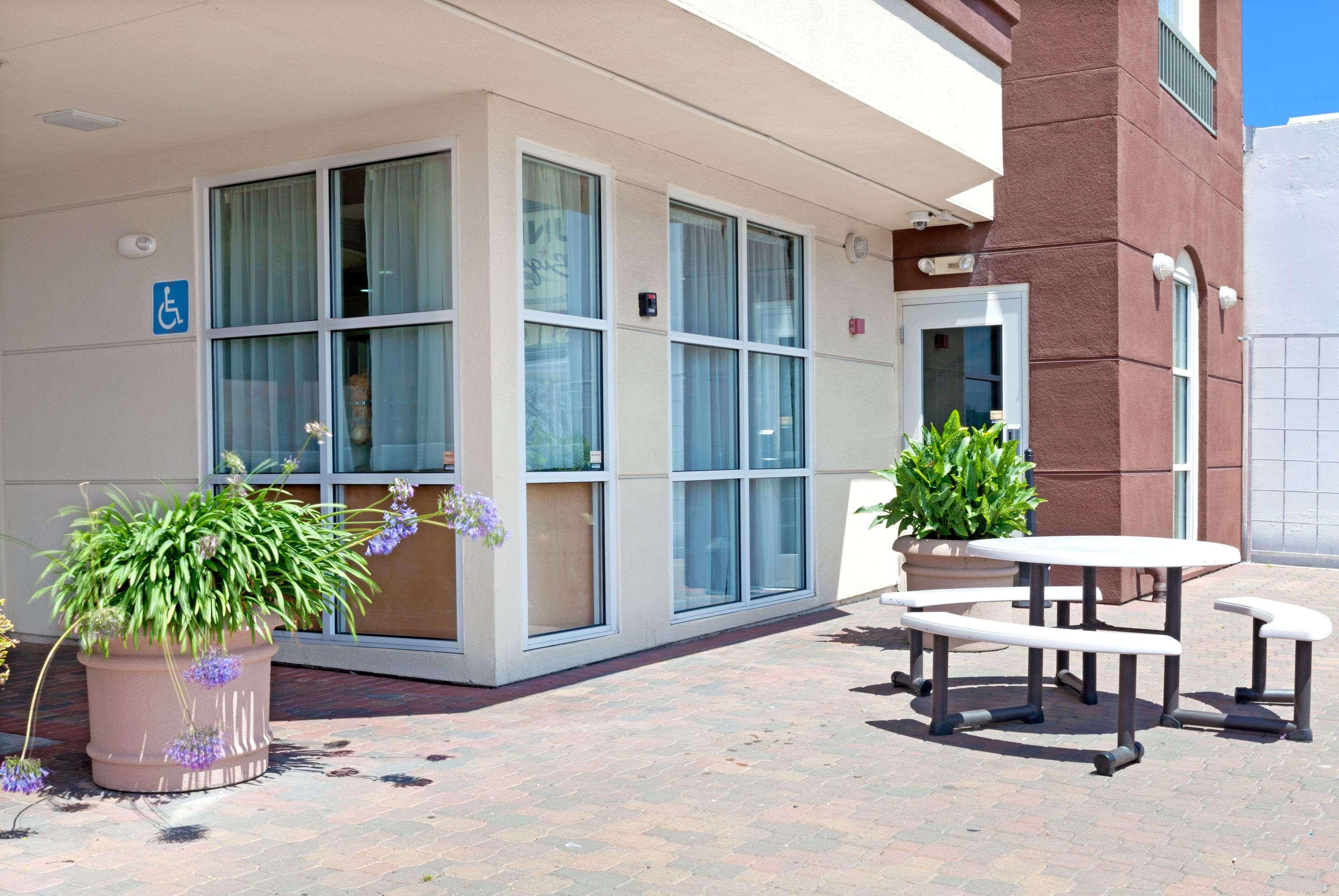 Ramada Limited And Suites San Francisco Airport South San Francisco Ngoại thất bức ảnh